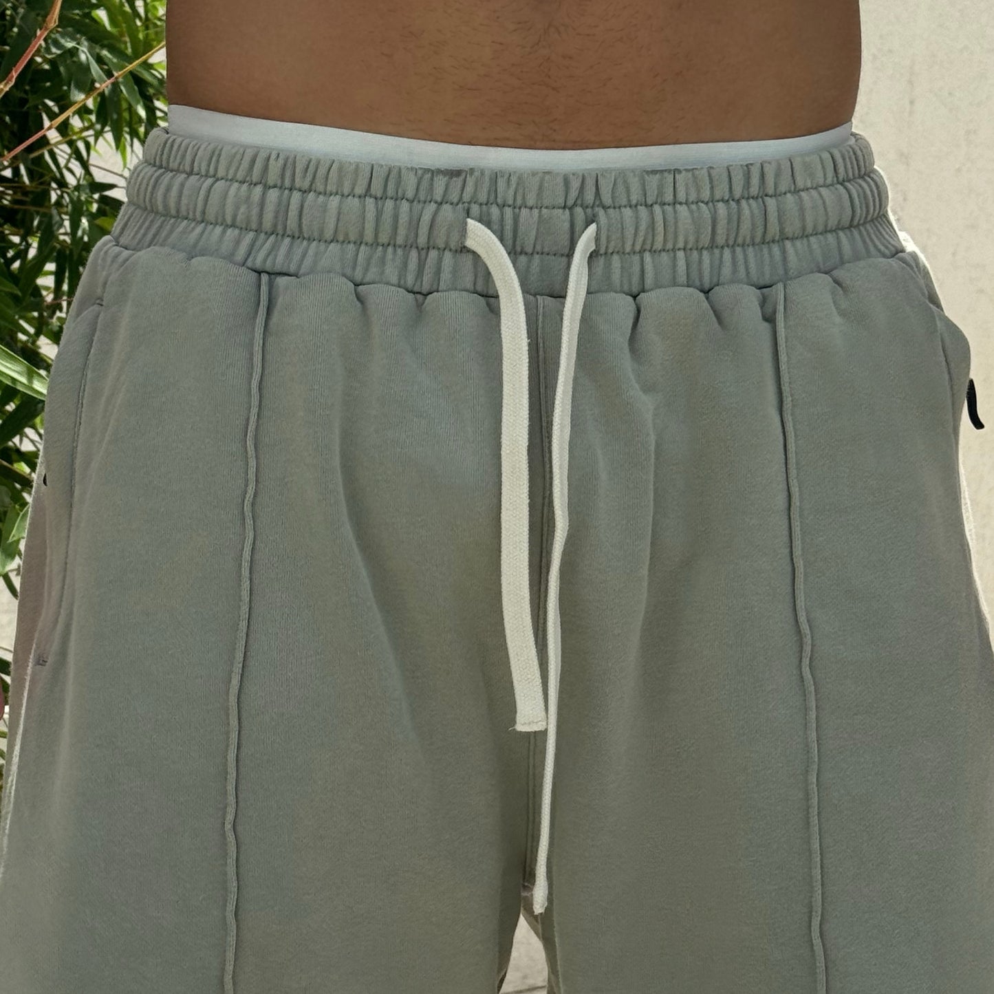 Men short Arrow