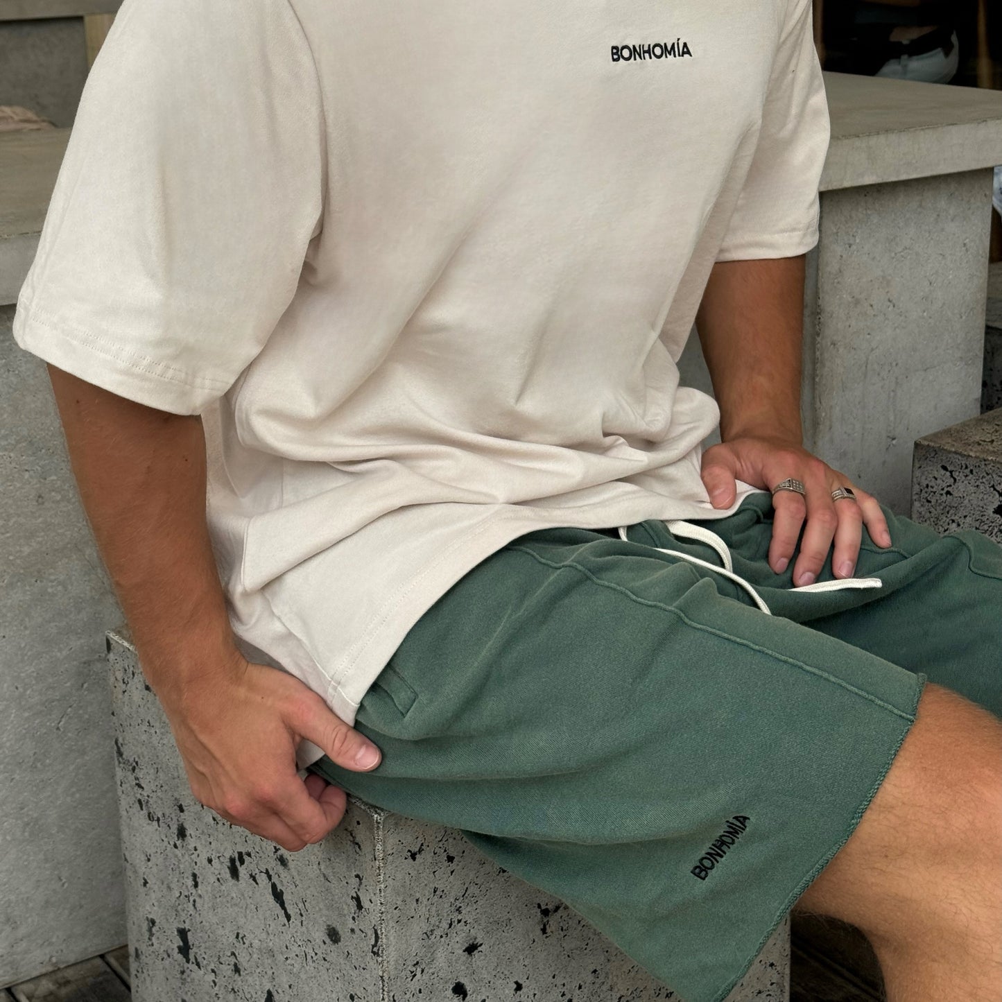 Men short Arrow