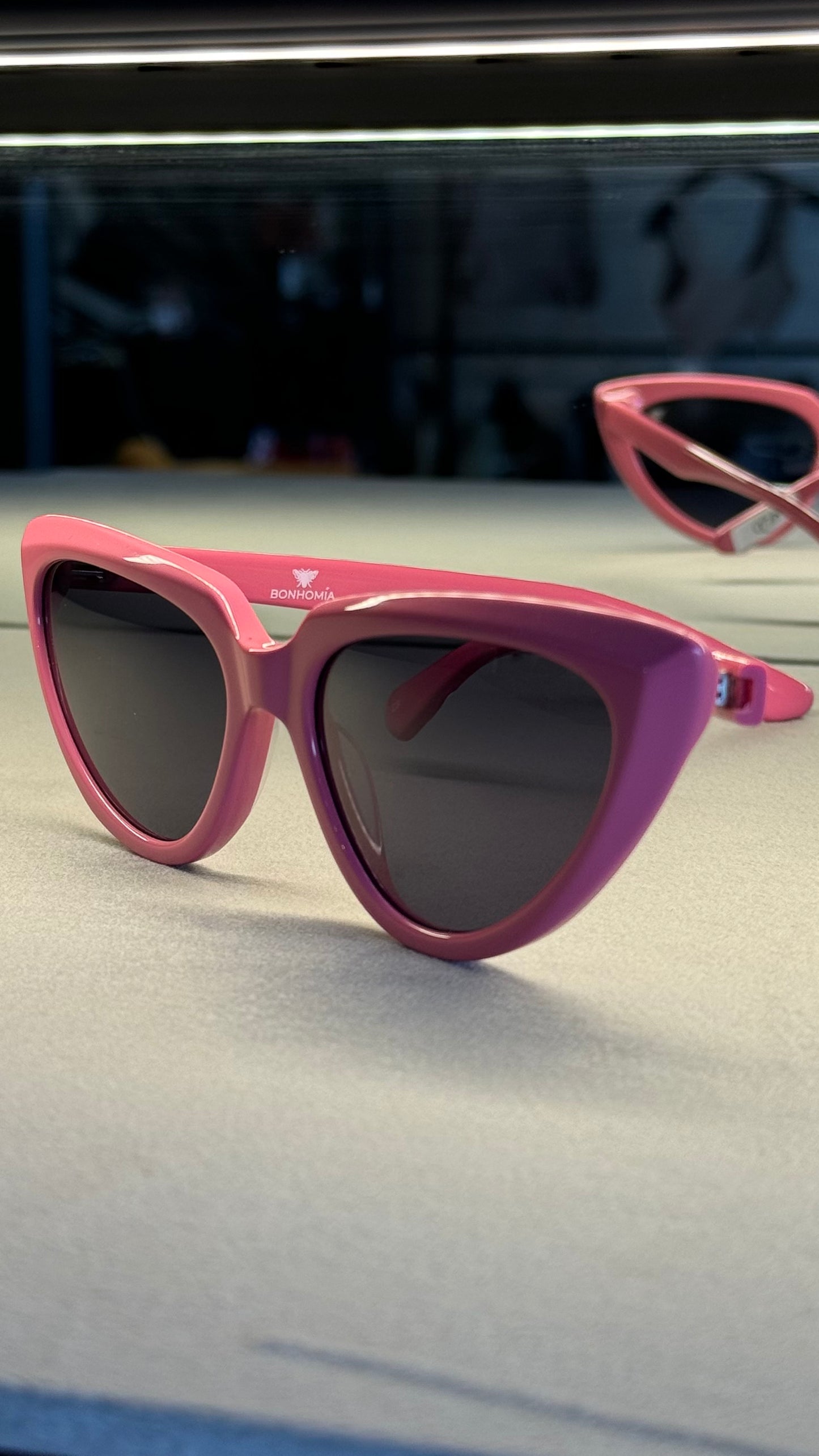 Sunglasses Elegante