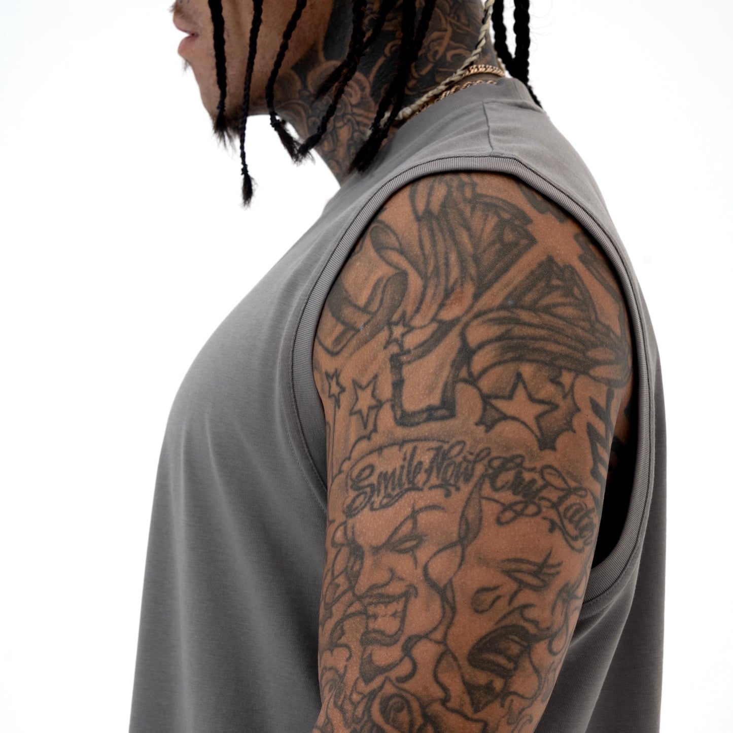 ULTIMATE BASKETBALL TANK TOP GRAY