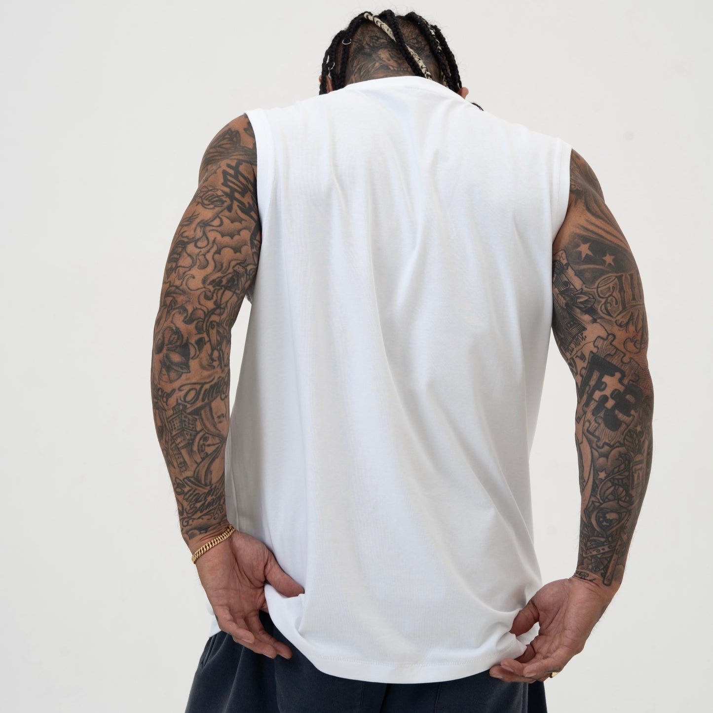 ULTIMATE BASKETBALL TANK TOP WHITE