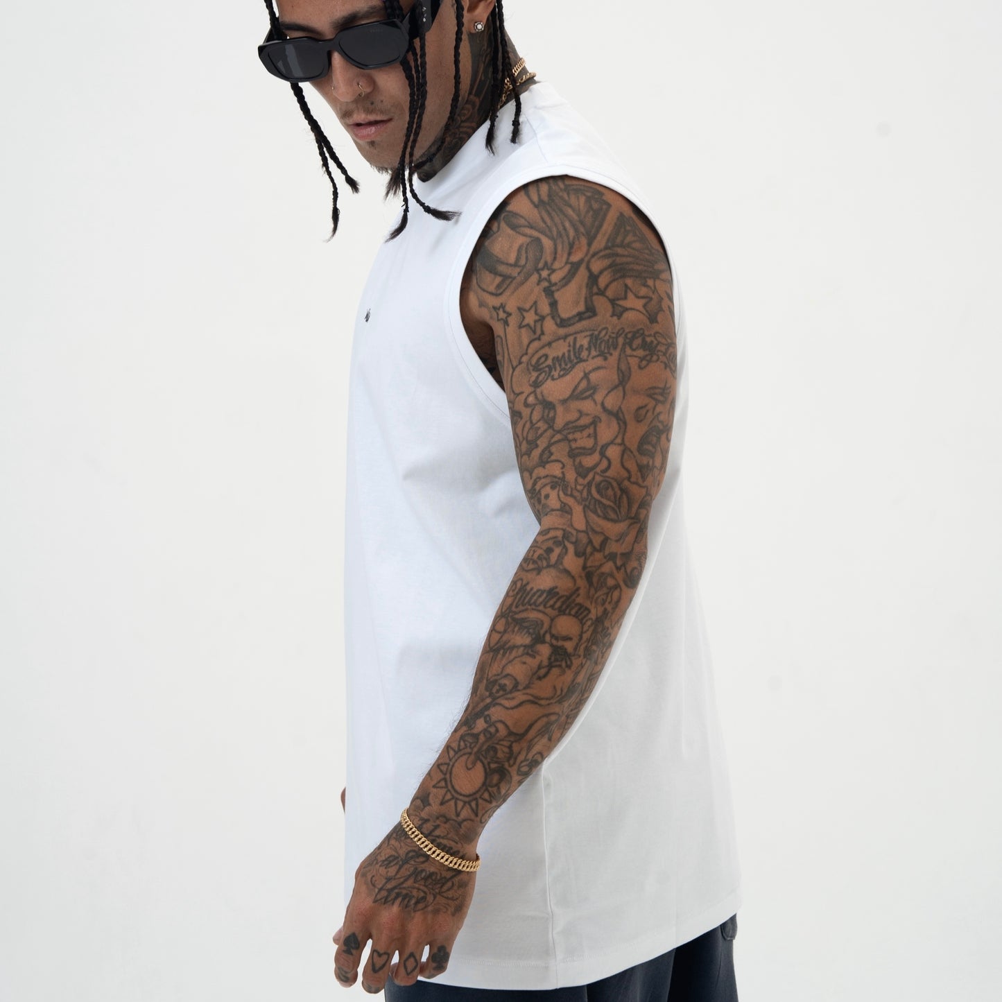ULTIMATE BASKETBALL TANK TOP WHITE